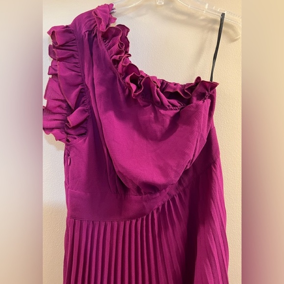 M. Boho Ruffle Trim One Shoulder Sleeveless Pleated Long Dress M. - Picture 9 of 16